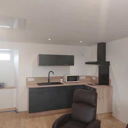 Appartement Plein Centre Broons Exteriör bild